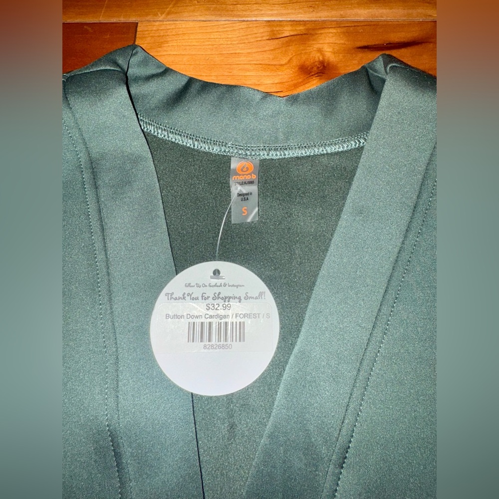 NWT Mono B Forest Green Button Down Cardigan - Picture 4 of 10